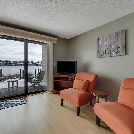 105 Edgewater Inn シャールボイ エクステリア 写真